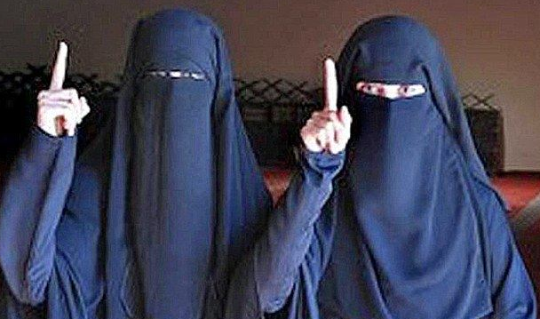 Tunisian women that have joined the Islamic State.