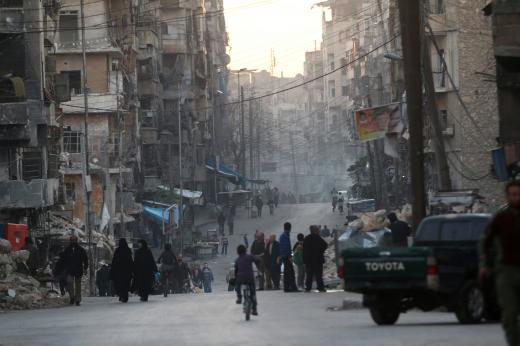 Aleppo: Russia offers humanitarian pause and exit, rebels refuse