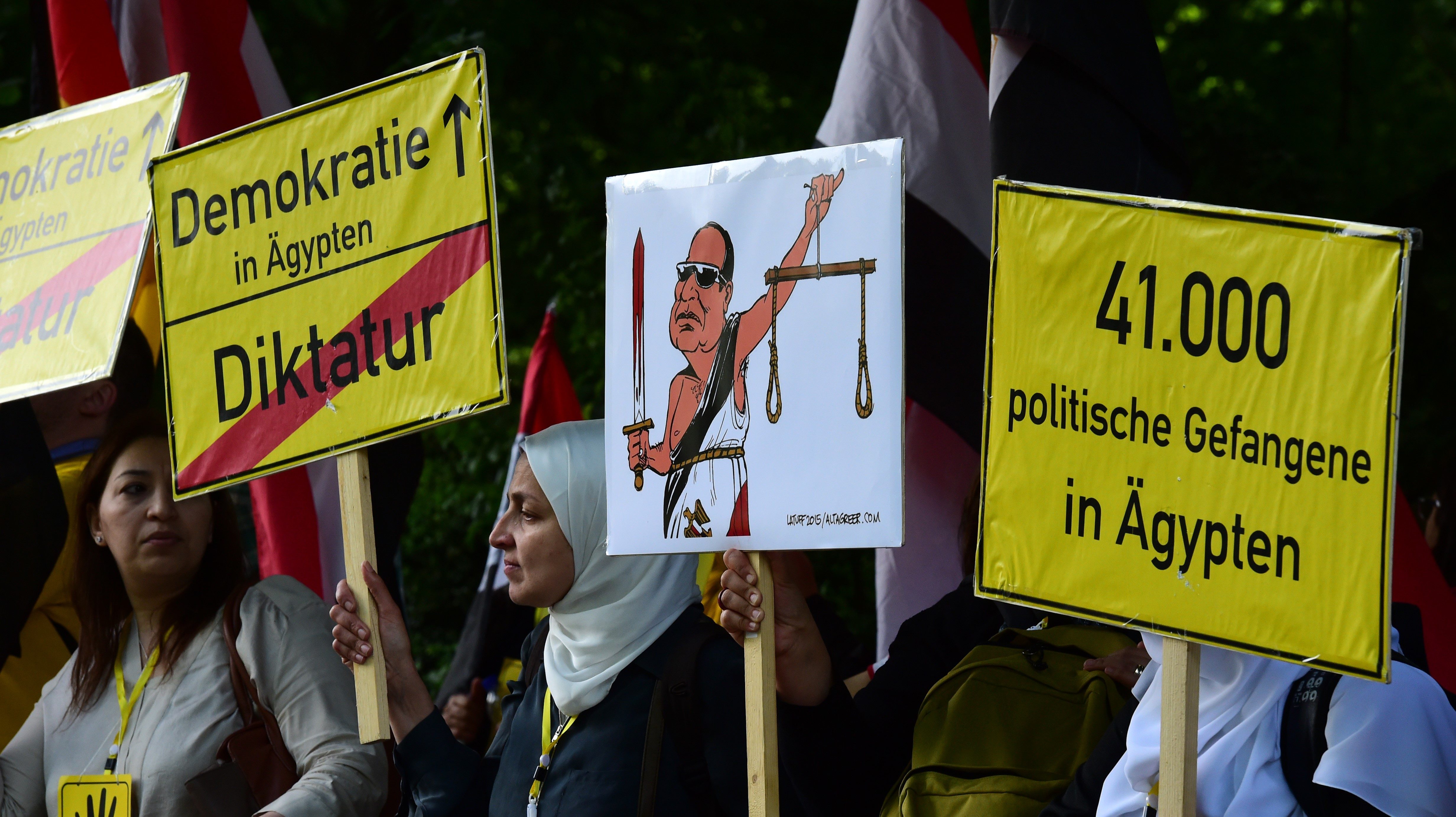 4928px x 2765px - David Hearst: How Europe endorses Egypt's tyrant leader - Middle East  Observer